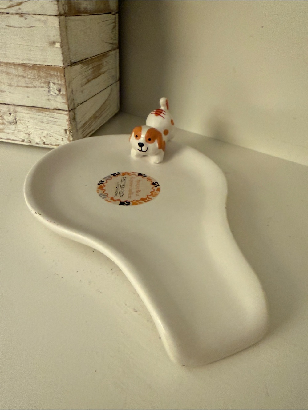 Circa Home Chef’s Kitchen Dog Spoon Rest Ceramic White Brown Puppy 6.5”